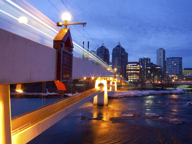 light rail train